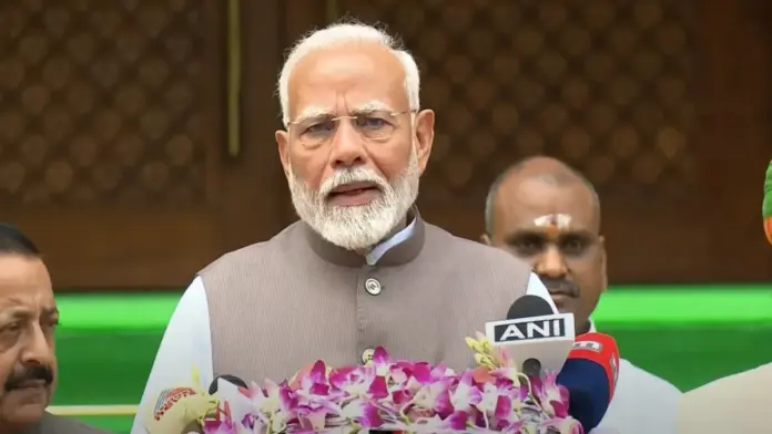 10 साल में पहली बार बिना बाहरी दखल के बजट सत्र: पीएम मोदी का विपक्ष पर तंज